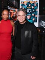 Mickey 17 2025 Mark Ruffalo Black Wool Black Jacket In Motion