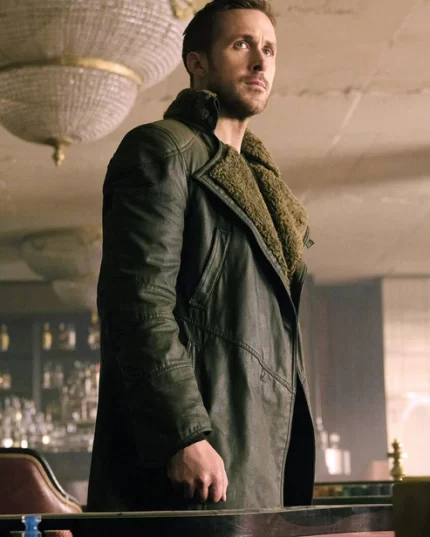 Blade Runner 2049 Ryan Gosling Coat– dark-green cotton canvas with faux-shearling collar, side pockets, magnetic closures – Blade Runner 2049 replica
